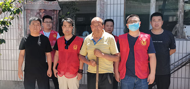 石家庄远大中医皮肤病医院爱心下乡公益行出发——平山县下刘家坪村